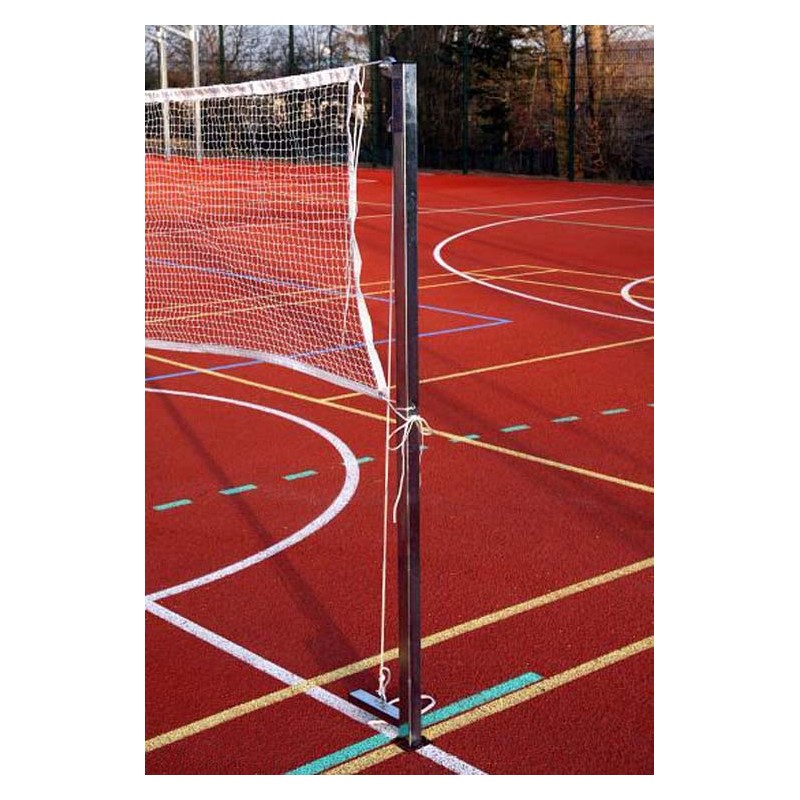 BADMINTON POSTS WITH SOCKETS