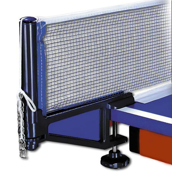Net for table tennis, fastened using tightening bolts