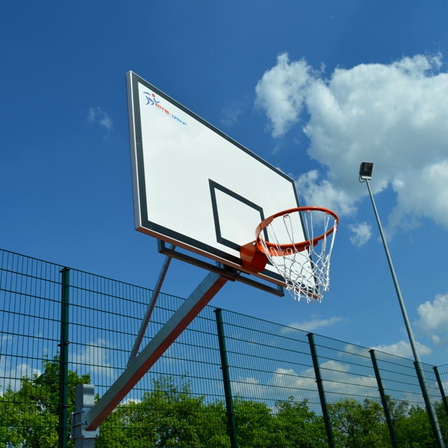 Basketbalová konstrukce jednosloupová, výsun 1,4 m